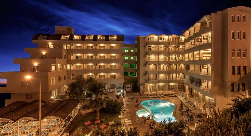 Seaden Sweet Park Hotel Side Exterior photo